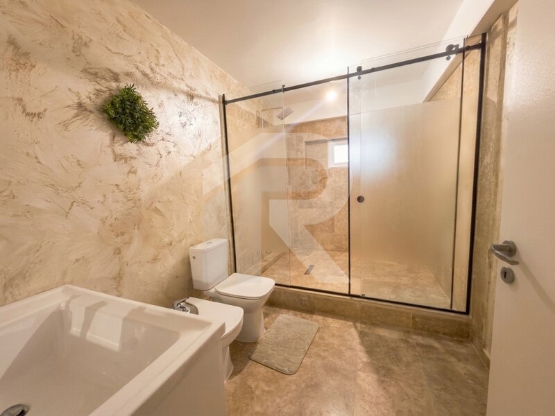 Acasa nu este un loc. Este o stare.